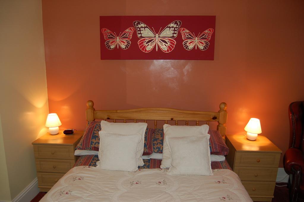 The Mitre Inn Witheridge Room photo